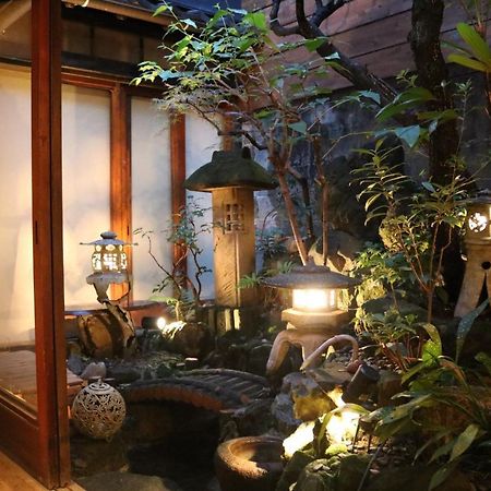 Hatago Ao Osaka Buitenkant foto